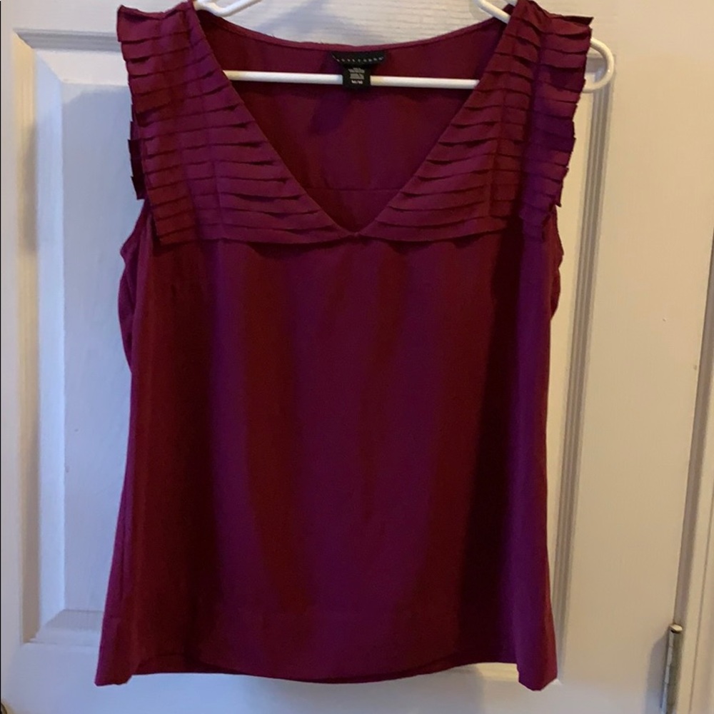 Sleeveless Blouse